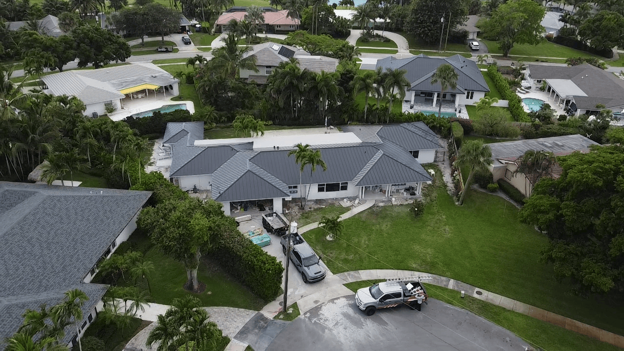 Roofing company in Atlantis, FL